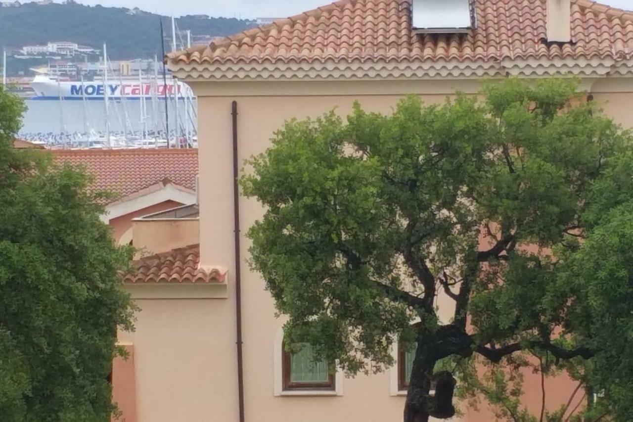 Strategico Ungaretti Apartment Olbia Exterior photo